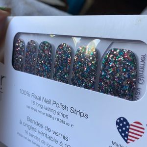 Color Street Broadway glimmer